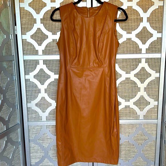 Calvin Klein Dresses & Skirts - Calvin Klein Women’s zip up light brown polyester dress size 6